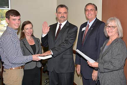 Photo of Logan, Janet and Karl Gillespie, Dr. Tomas and Ann Melton