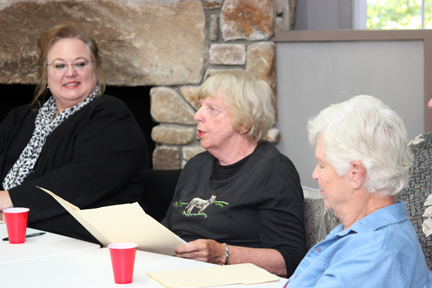 Photo of Lawrie Williams, Elsie Haight and Eleanor Vieau.