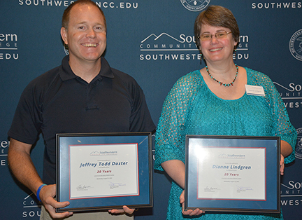 Photo of SCC employees with 20 years of service