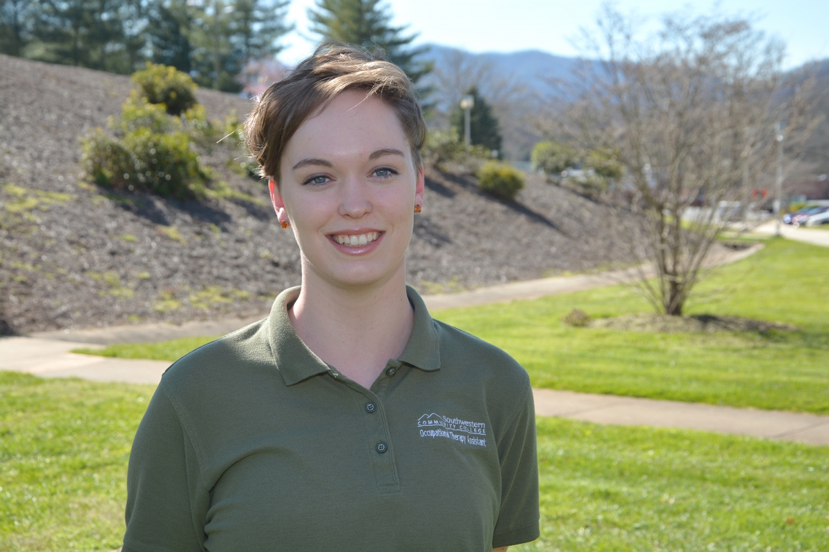 Female student stands outdoors on SCC's Jackson Campus