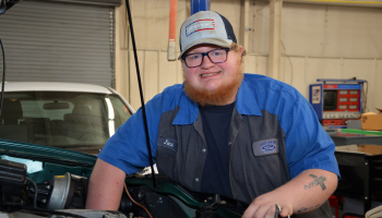 Jacob Bell in SCC's Automotive Lab